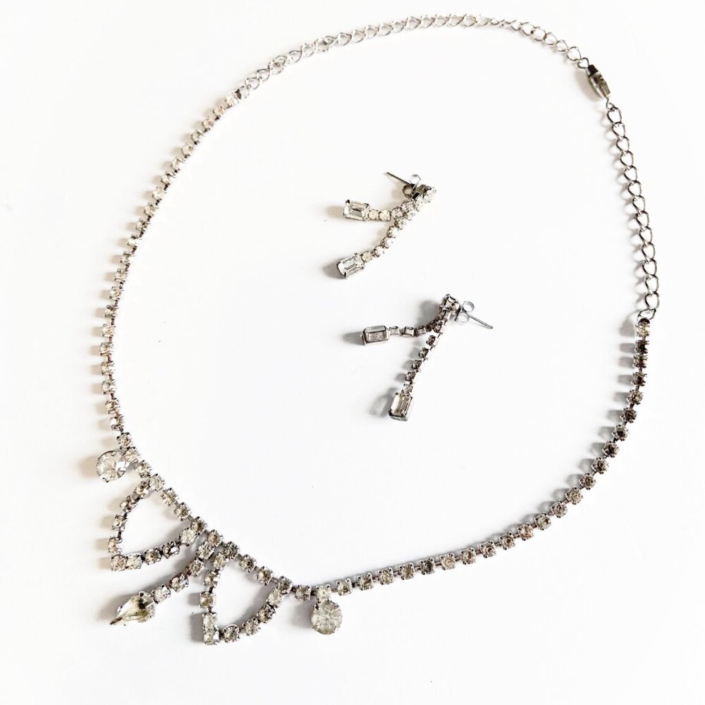 Vintage Jewellery Set - Rhinestone Necklace and Dangle Earrings